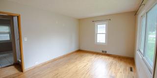3BR Home on Large Corner Lot – NW Rochester Gallery 3