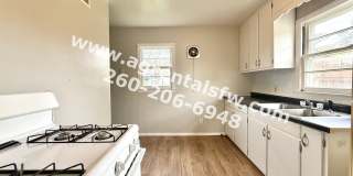 2 Bedroom House Gallery 5