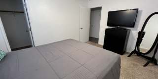 Furnished 3 BR Vacation Rental Includes utilities Near Target Center/Golf/Hwy 95 Gallery 16