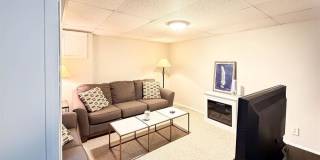 2601 Rockford Avenue Gallery 17