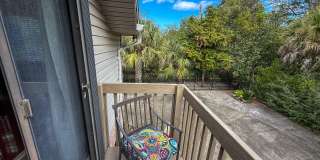 1 Bedroom 1 Bath Furnished Garage Apartment - ALL UTILITIES INCLUDED! Gallery 10