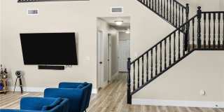 9041 Kingsdale Court Gallery 6