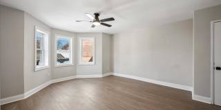 40 W REGER Street Gallery 16