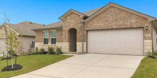 4 BR / 2 BA - 2032 SF in Seguin - Arroyo Ranch! Gallery 1