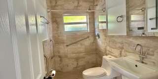 707 NE 15th Street unit: A Gallery 16