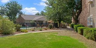 NORTHRIDGE COURT APARTMENT HOMES Gallery 16