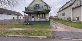 143 Reo- upper Avenue Gallery 1