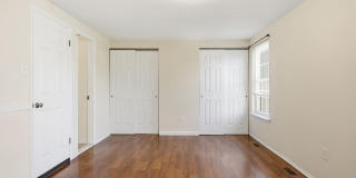 204 LIVINGSTON Court Gallery 20