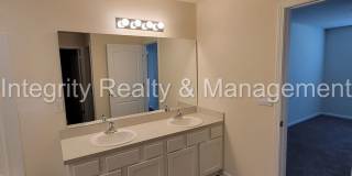 Newer 4 Br, 2 Bath home Gallery 6