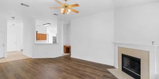 3 Bed, 2 Bath Home with Community Pool in Georgetown Gallery 20