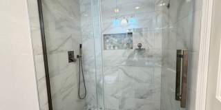 Large Studio in La Jolla / UTC area Gallery 14