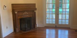 Beautiful Home in the Historic District of Gainesvile Gallery 12