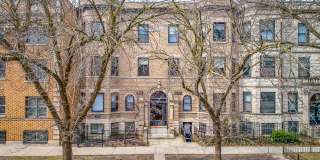 3818-20 N Sheffield Gallery 1