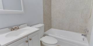 26 CANTERBURY Square unit: 202 Gallery 14