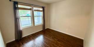 Stunning 4 bedroom/ 2.5 bath home with 2 car Attached Garage in Fort Collins, Colorado Gallery 7