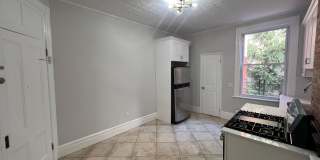 492 MONMOUTH ST Gallery 14