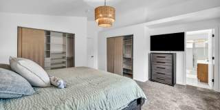 TAHOE-STYLE COUNTRY RETREAT | FULLY FURNISHED SINGLE-LEVEL HOME ON ACREAGE WITH 3-CAR GARAGE Gallery 28