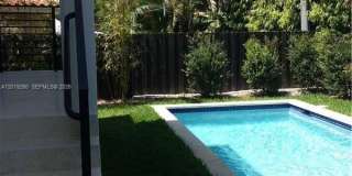 472 FERNWOOD DR Gallery 4