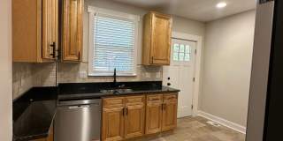 A newly updated 3 bedroom in Old North! Gallery 12