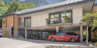 Nob Hill Gallery 20