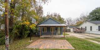 Available Now Near Downtown! Gallery 1