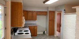 Lovely 3 bedroom 2 bath home Gallery 5