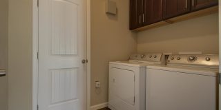 UT PRE LEASE: 2009 Remodeled 6 Bed / 3 Bath, Wood & Stained Concrete Floors, Custom High End Kitchen and Bathrooms, Just North of UT Gallery 25