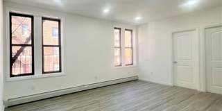 186 Erasmus Street Gallery 3