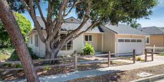 Remodeled Mesa Home Steps From Shoreline Park! Gallery 1
