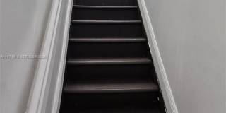 535 NW 19th St Gallery 9