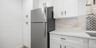 Newly remodeled and fully "furnished" 1 bed 1 bath in Mission Beach. 9 months rental or month to month. Gallery 6