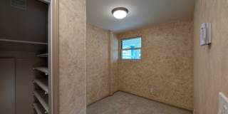 3Bd/2Ba Everett Condo Gallery 7