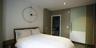 1214 Chestnut St Gallery 8