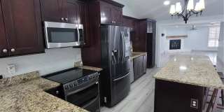 8320 WOODLAKE PLACE Gallery 3
