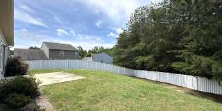 Spacious Home in Creekshire Village! Gallery 26