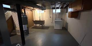 Charming 2 Bedroom 1 Bathroom now available for rent! Gallery 13