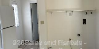 2627 N Rose St` Gallery 7