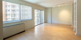 The Flats at Dupont Circle Gallery 12