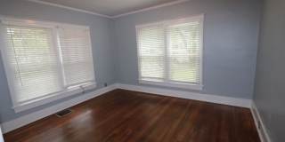 CENTRAL GARDENS BUNGALOW Gallery 9