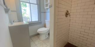 2 BED | 1 BATH | SECOND FLOOR BALCONY | E DUFFY & PRICE ST Gallery 10