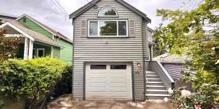 Beautiful Wedgwood Home with Flexible Living + 2nd Kitchen Gallery 1