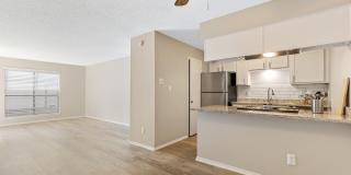 Clayton Pointe Gallery 3