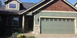 VIDEOTOUR: Gorgeous Home on Quiet Culdesac in Dallas. PETS WELCOME Gallery 1