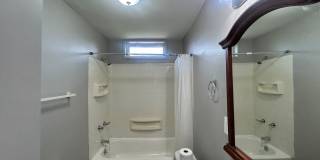 Baltimore - 3 Bedrooms and 2 baths Available! Gallery 7
