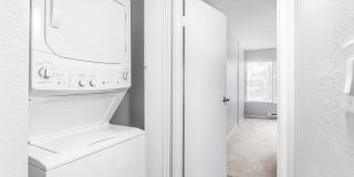 Luxe at Meridian Gallery 14