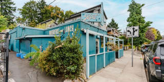 2121 Belmont Gallery 51