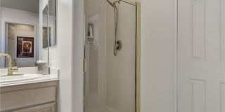 43760 Milan Court Gallery 23