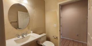 Luxury 1 bedroom condo unit on the 3rd Floor just off the "South LV Strip" Gallery 23