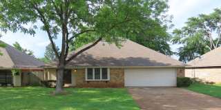 Whitehouse ISD-Beautiful 3 Bedroom, 2 Bath Home w/Garage! Gallery 1