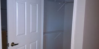 Beautiful Townhome in the Gated Community of Nautilus Cove! *Water/Sewer, Garbage & Lawncare Included!* *1/2 OFF Security Deposit for Active-Duty Military!!* Gallery 9